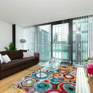  Apartment Altido Fantastic Flat With Parking United Kingdom