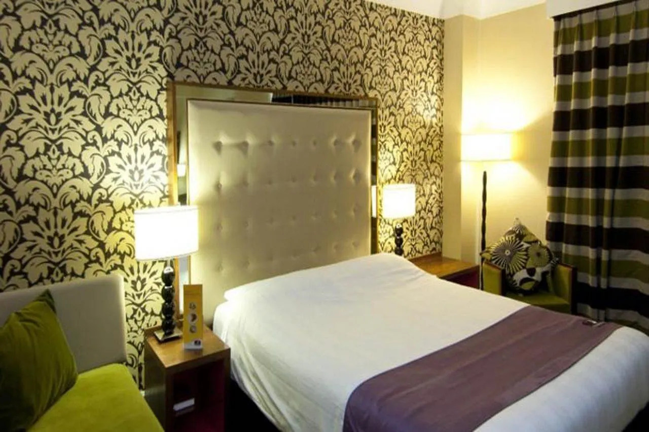ホテル Premier Inn Bournemouth Central